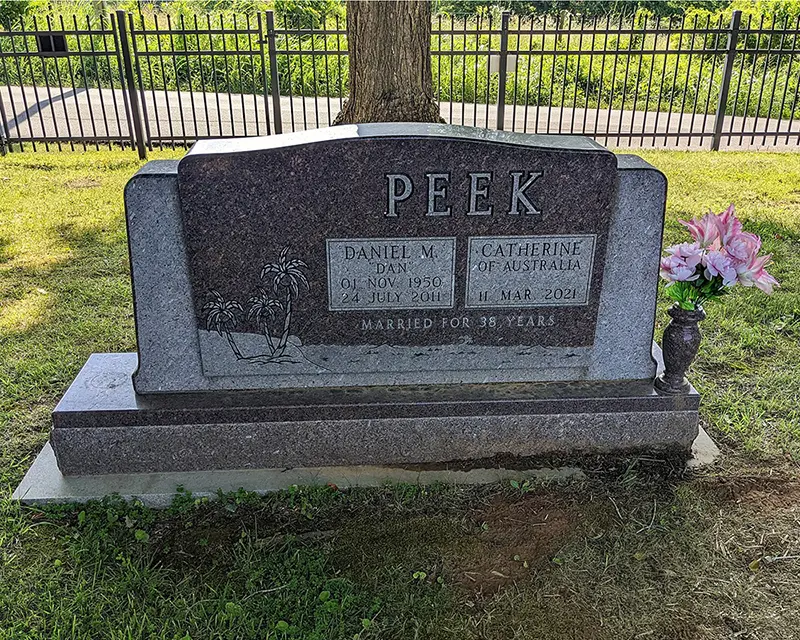 Dan Peek-grave