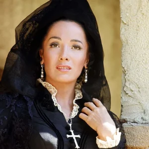 Linda Cristal